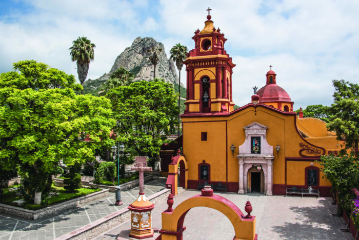 Bernal Escapadas por México Desconocido