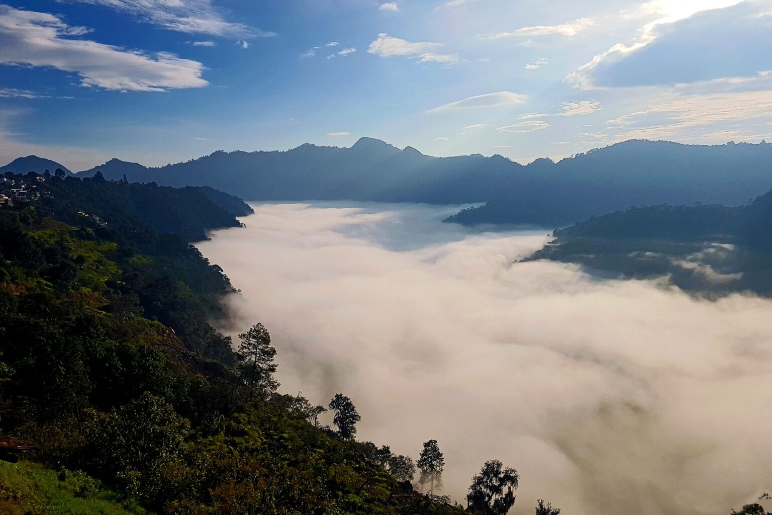 Mirador De Cristal En Zacatl N Un Puente Para Sentirte En Las Nubes