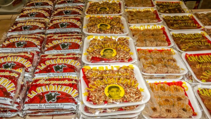 Prueba los tacos de barbacoa, tortas compuestas y glorias - Escapadas por  México Desconocido