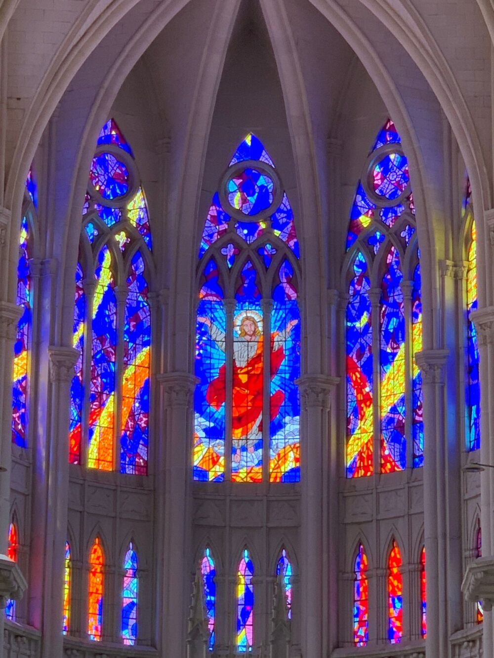 Templo Expiatorio De León, La "Notre Dame" Mexicana - Escapadas Por ...