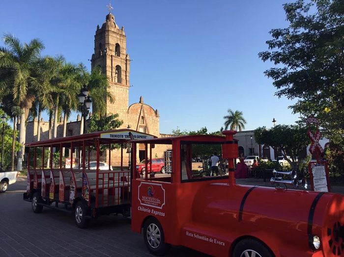Viaja en El Chilorio Express