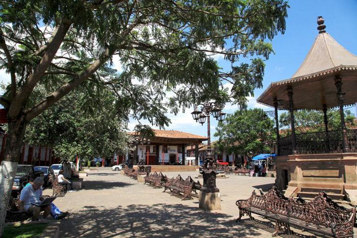 Plaza Principal de Santa Clara del Cobre