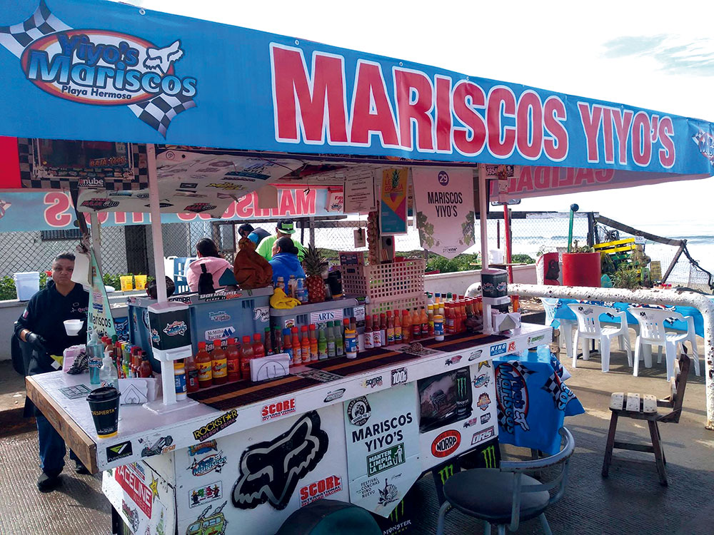 Mariscos Yiyo's y El Gordito - Escapadas por México Desconocido
