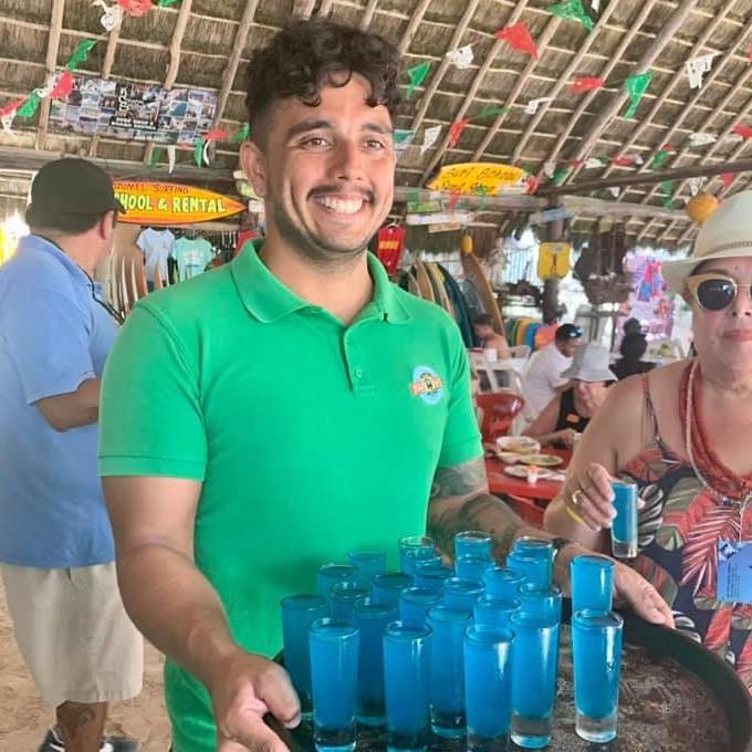 Bar Hop-Cozumel-Bebida azul