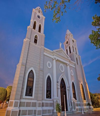 Iglesia-guaymas-Sonora