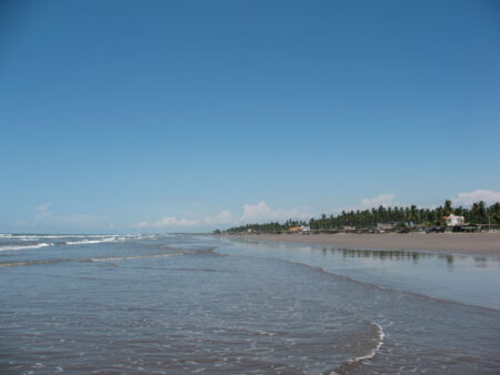 Camina por la playa más larga de México, ¿sabes cuál es?