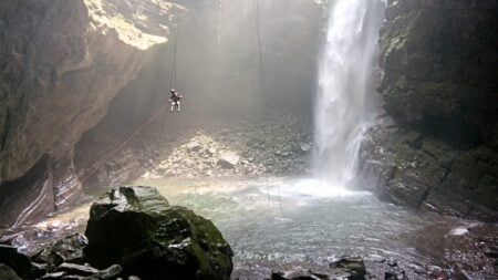 Sótano de Popócatl, la cascada que cae al abismo