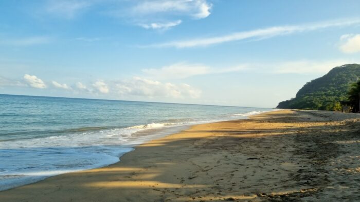 Playa Lo de Marcos, foto de día