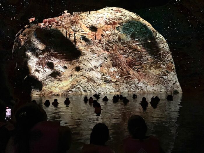video mapping en Cenote Santa Rosa